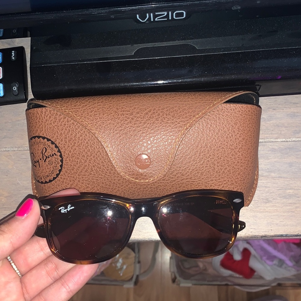 authentic child size raybans!!